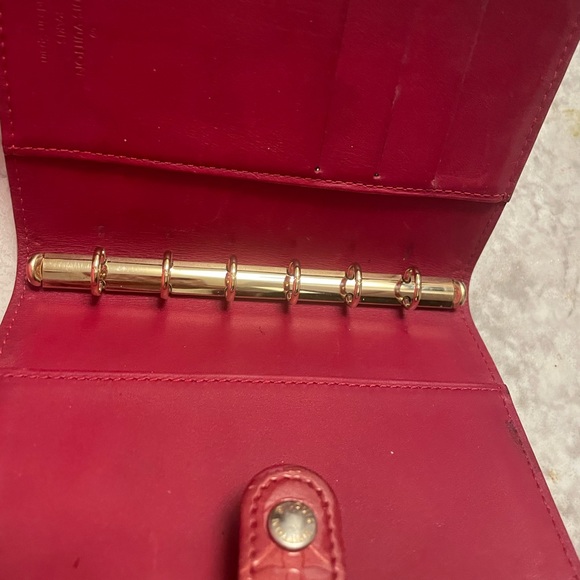 LOUIS VUITTON Small Ring Agenda Pomme D’Amour - Picture 14 of 15